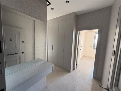 ŞEHİR HASTANESİNE YAKIN SIFIR 2+1 ULTRA LÜKS ARA KAT DAİRE