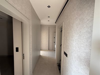 ŞEHİR HASTANESİNE YAKIN SIFIR 2+1 ULTRA LÜKS ARA KAT DAİRE