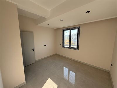 ŞEHİR HASTANESİNE YAKIN SIFIR 2+1 ULTRA LÜKS ARA KAT DAİRE