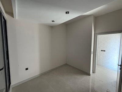 ŞEHİR HASTANESİNE YAKIN SIFIR 2+1 ULTRA LÜKS ARA KAT DAİRE